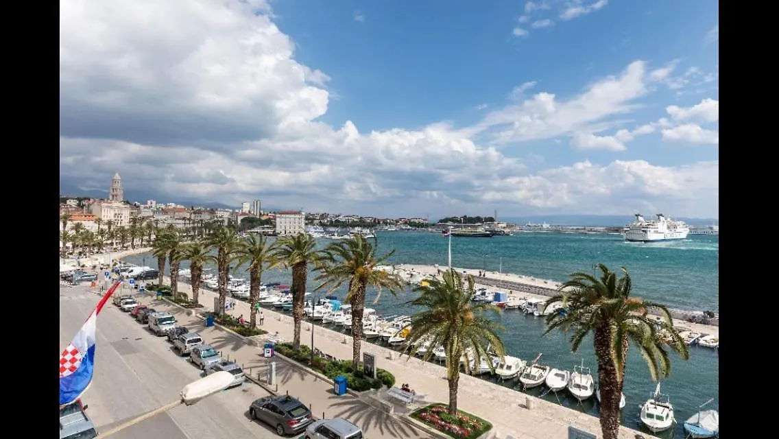 Adriatik Lux Riva Apartment Split Croatia