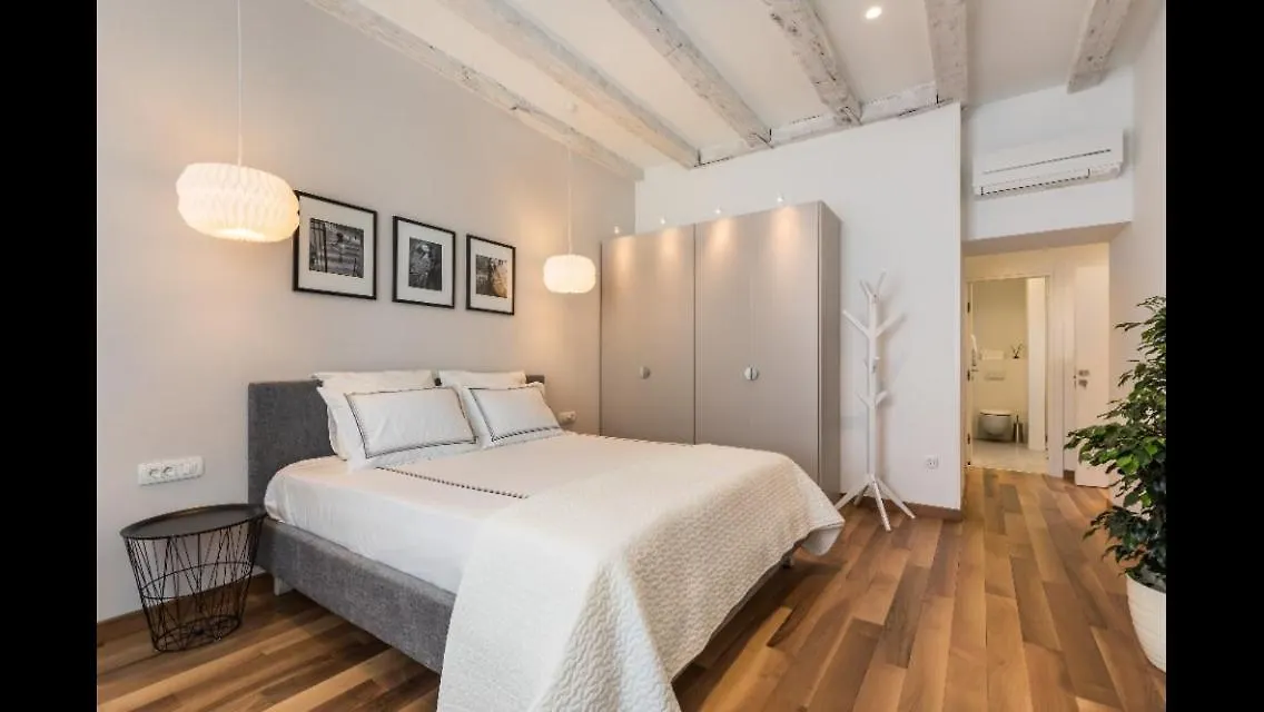 Adriatik Lux Riva Apartment Split