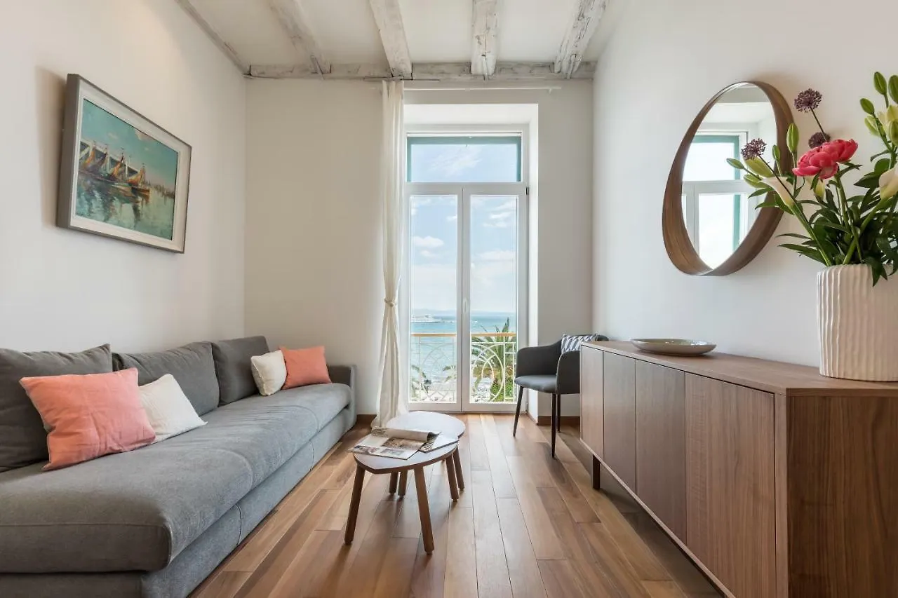 Adriatik Lux Riva Apartment Split