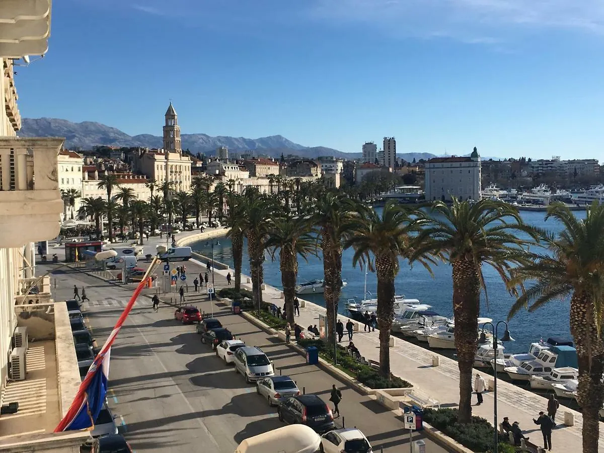 Apartament Adriatik Lux Riva Split