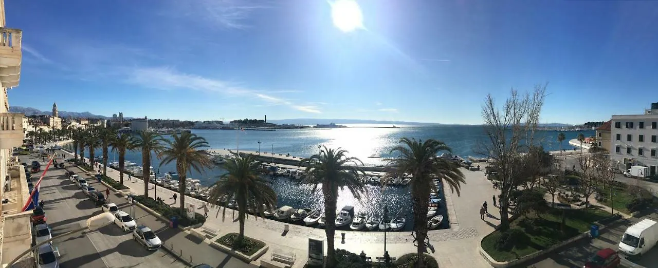 Adriatik Lux Riva Apartment Split